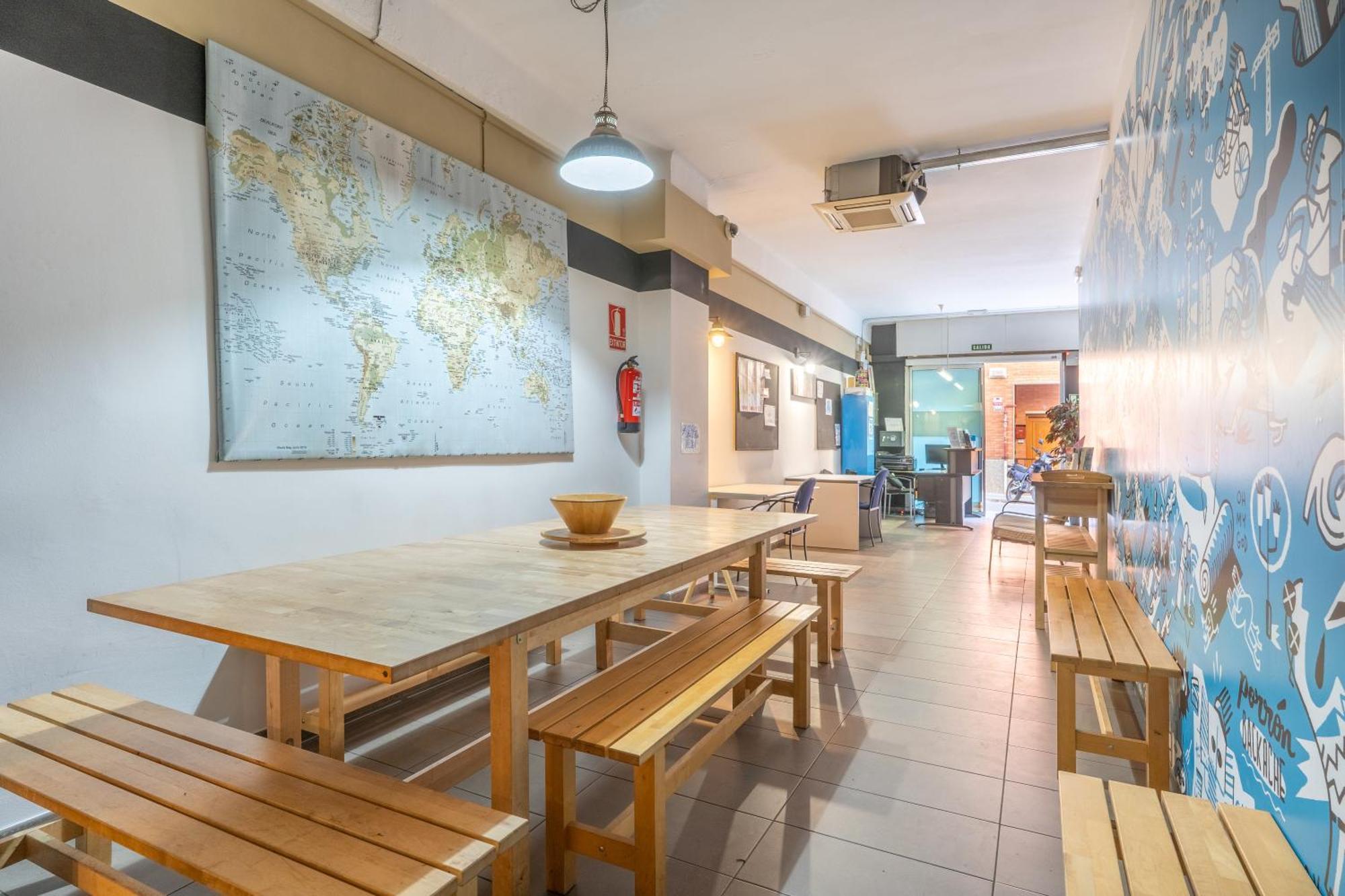 Bedcelona Hostel 바르셀로나 외부 사진
